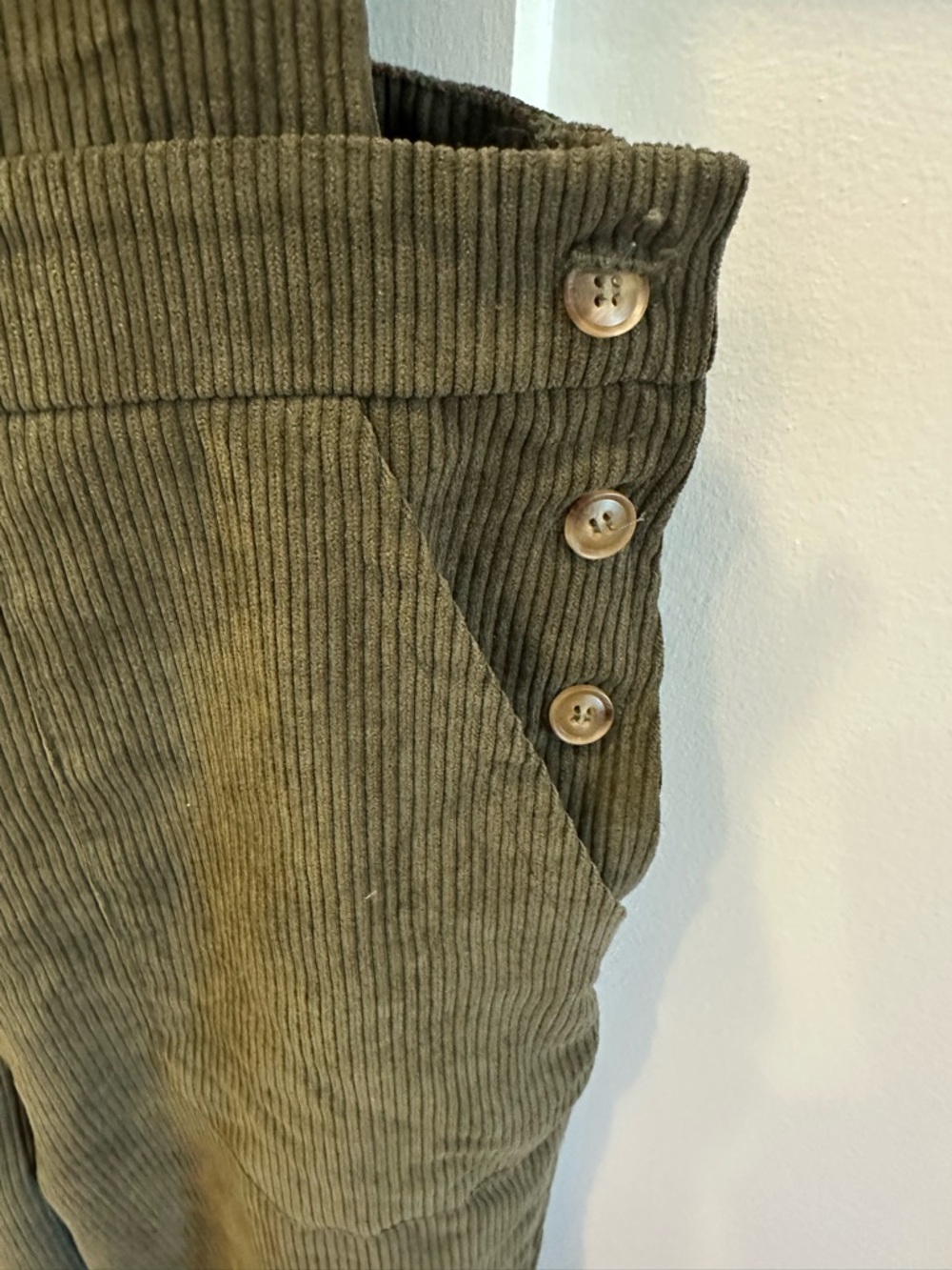 CUPSHE Olive Green Corduroy Overalls Jumpsuit - Women's XS - Picture 3 of 8